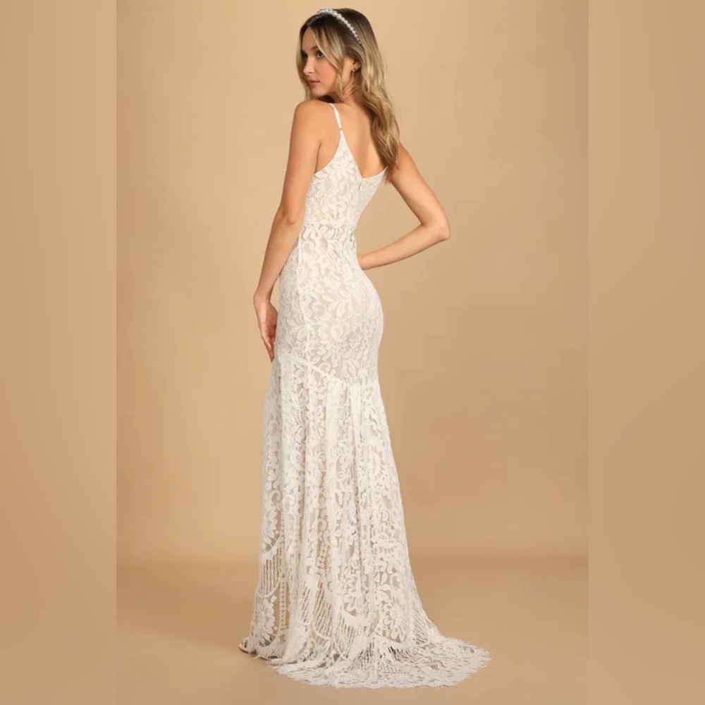 NWT Lulus Flynn White Lace Maxi Dress size small